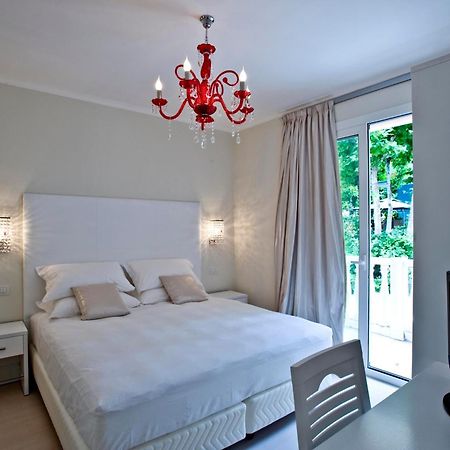 Hotel Mediterraneo Club Benessere Bellaria-Igea Marina Esterno foto