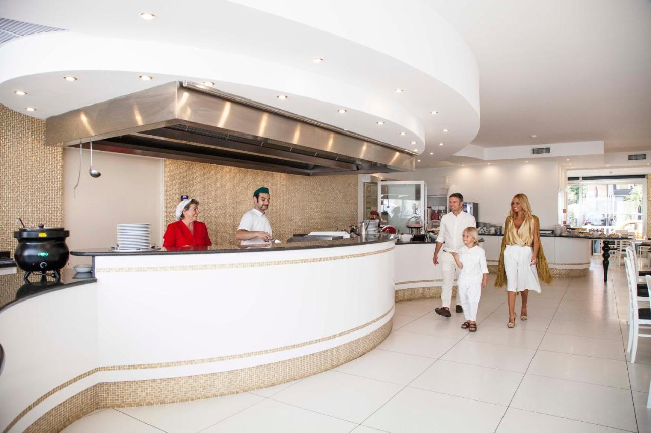 Hotel Mediterraneo Club Benessere Bellaria-Igea Marina Esterno foto