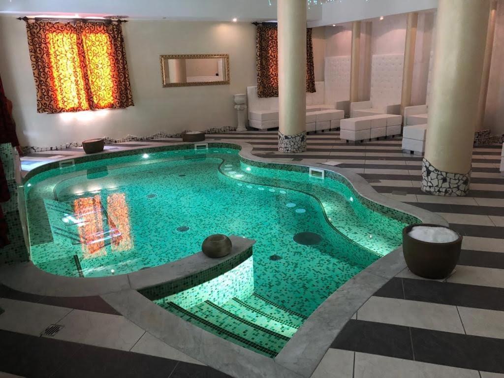 Hotel Mediterraneo Club Benessere Bellaria-Igea Marina Esterno foto