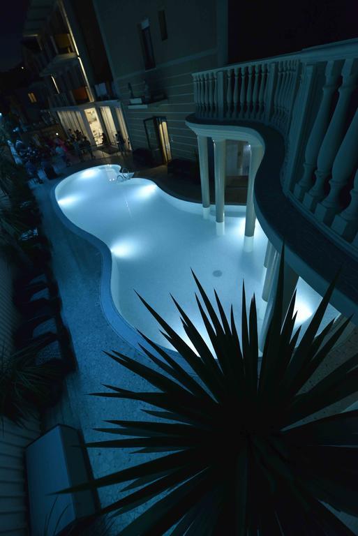 Hotel Mediterraneo Club Benessere Bellaria-Igea Marina Esterno foto
