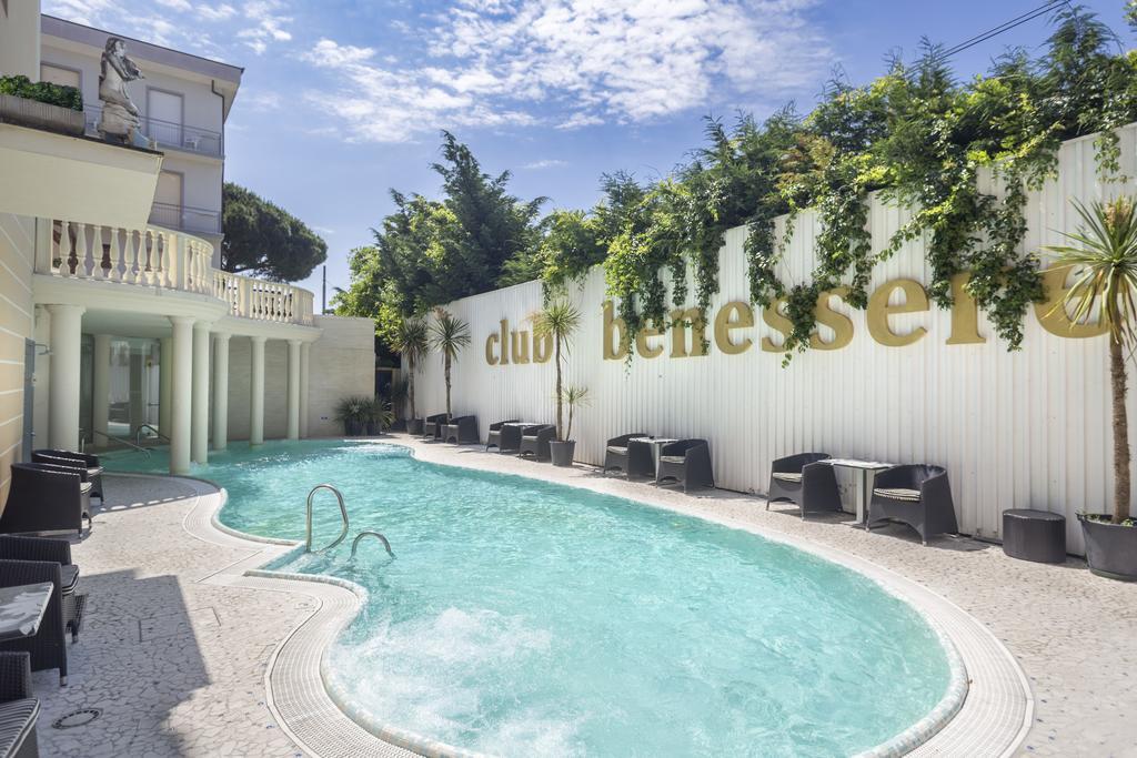 Hotel Mediterraneo Club Benessere Bellaria-Igea Marina Esterno foto